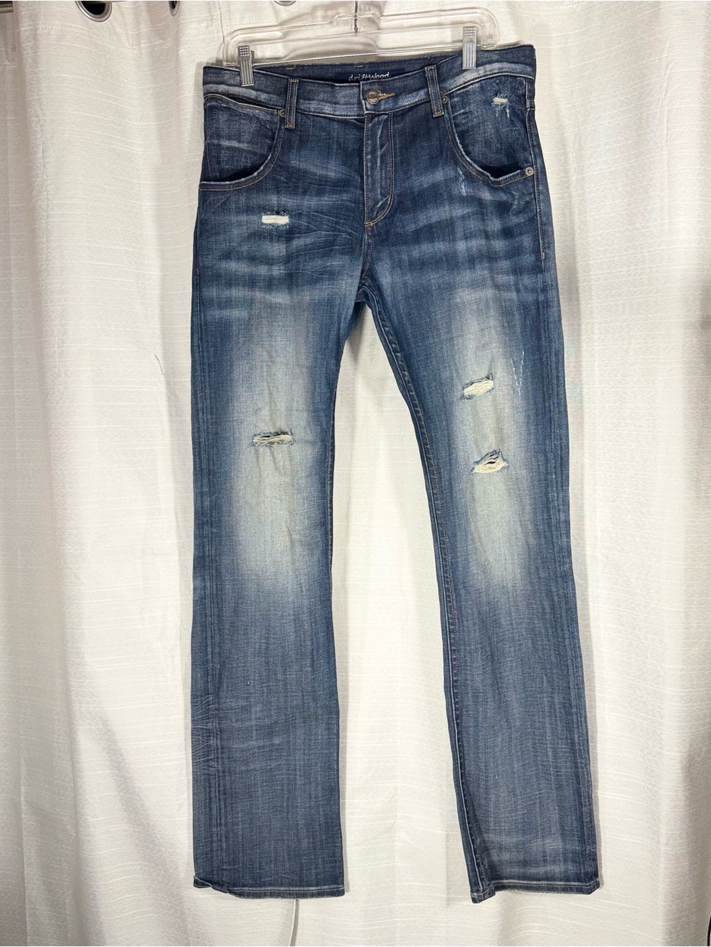 Driftwood Women's size 32 Distressed straight leg Stretch Blue Denim Jeans